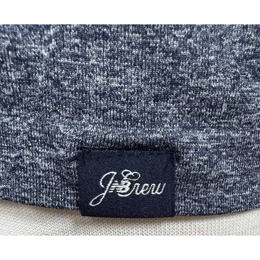 New Balance x J Crew Seamless Thumbhole Hoodie Navy - Size Medium